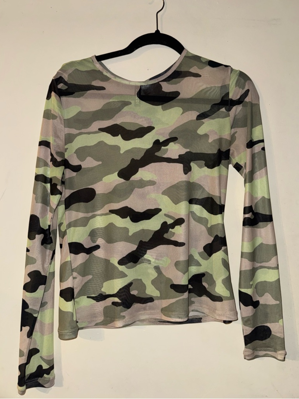 ‼️Sale‼️ H&M Camo mesh sheer Long Sleeve Top